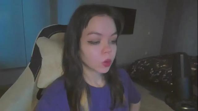 Image 8 of haribo_asmr Stream on Chaturbate on 8 days ago