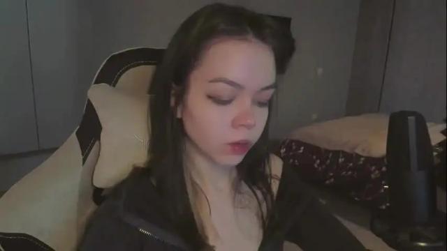 Image 3 of haribo_asmr Stream on Chaturbate on 6 days ago