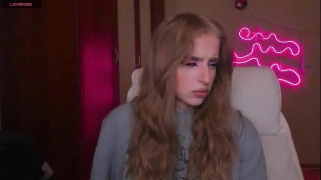 Image 12 of harley_kimm Stream on Chaturbate on 1 month ago