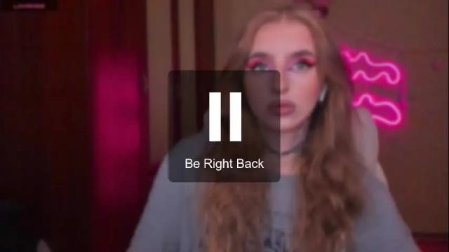 Image 4 of harley_kimm Stream on Chaturbate on 1 month ago