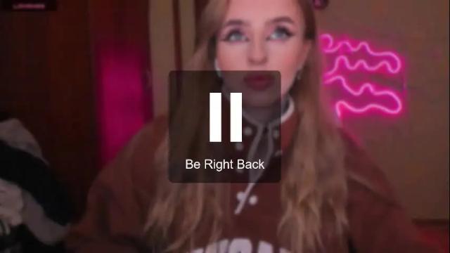 Image 4 of harley_kimm Stream on Chaturbate on 5 months ago