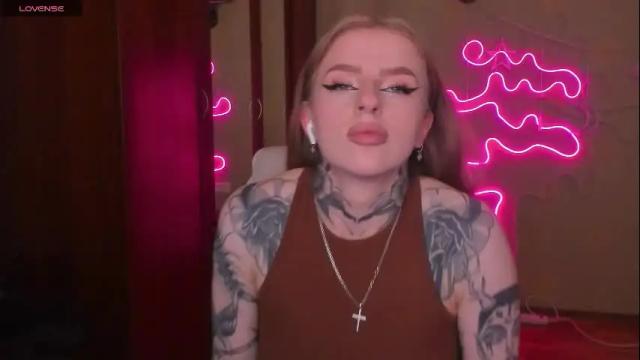 Image 11 of harley_kimm Stream on Chaturbate on 10 days ago