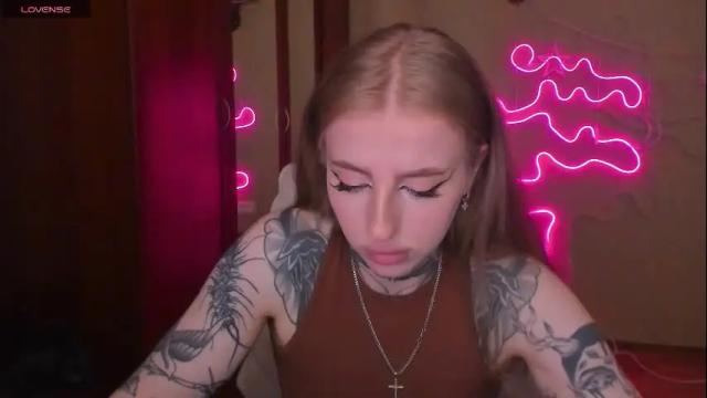 Image 4 of harley_kimm Stream on Chaturbate on 10 days ago