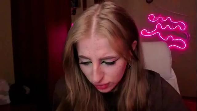 Image 6 of harley_kimm Stream on Chaturbate on 6 days ago