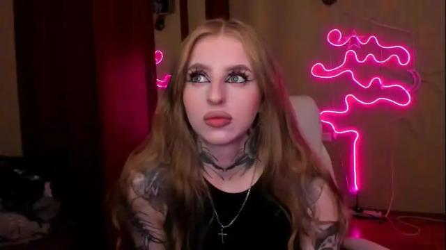 Image 7 of harley_kimm Stream on Chaturbate on 4 months ago