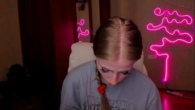 Image 11 of harley_kimm Stream on Chaturbate on 4 months ago