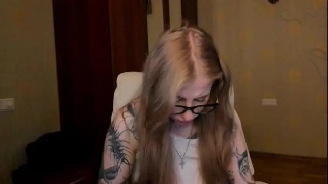 Image 4 of harley_kimm Stream on Chaturbate on 3 months ago