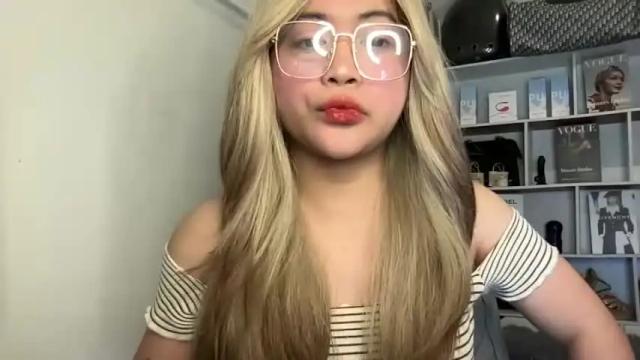 Image 6 of harley_queen69x Stream on Chaturbate on 15 months ago