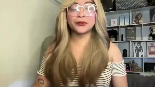 Thumbnail 3, harley_queen69x's Stream at Chaturbate, 15 months ago