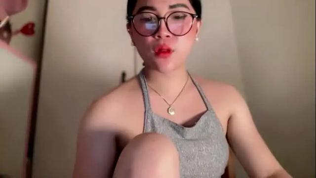 Image 10 of harley_queen69x Stream on Chaturbate on 3 days ago