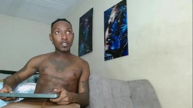 Image 3 of harley_quinnn111 Stream on Chaturbate on 10 days ago