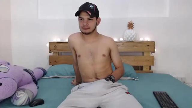 Image 10 of harleyerikc Stream on Chaturbate on 20 months ago