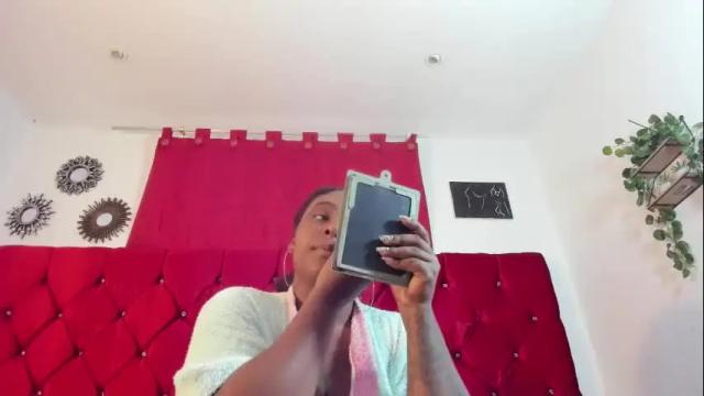 Image 3 of harleyevaans Stream on Chaturbate on 1 month ago