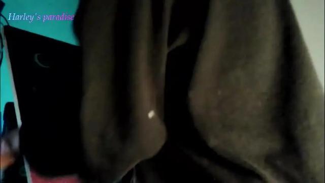 Image 7 of harleyparadise Stream on Chaturbate on 2 months ago