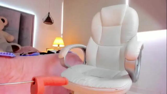 Image 10 of harly_dash Stream on Chaturbate on 1 month ago