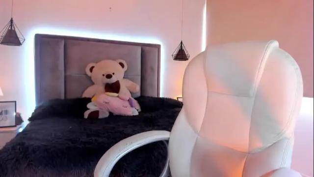 Image 12 of harly_dash Stream on Chaturbate on 28 days ago