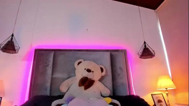 Image 2 of harly_dash Stream on Chaturbate on 19 days ago