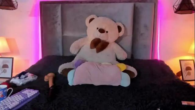 Image 7 of harly_dash Stream on Chaturbate on 19 days ago