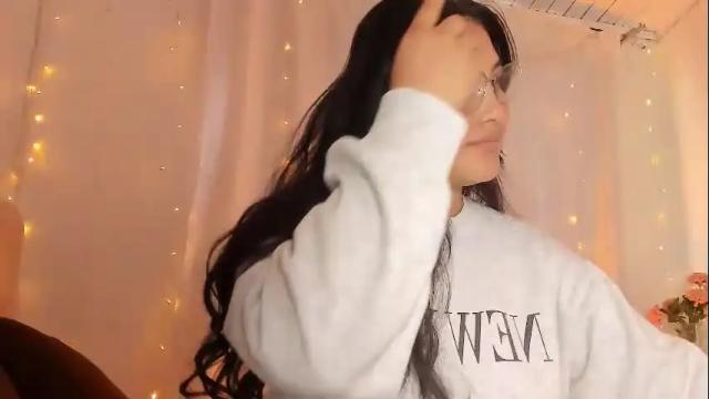 Image 2 of harmonic_ Stream on Chaturbate on 2 months ago