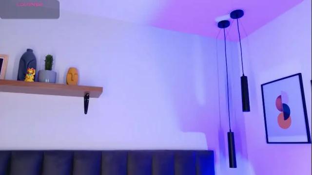 Image 8 of harmonybabe_ Stream on Chaturbate on 1 month ago