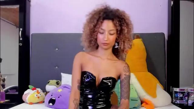 Thumbnail 1, harmonyy_hill's Stream at Chaturbate, 2 months ago