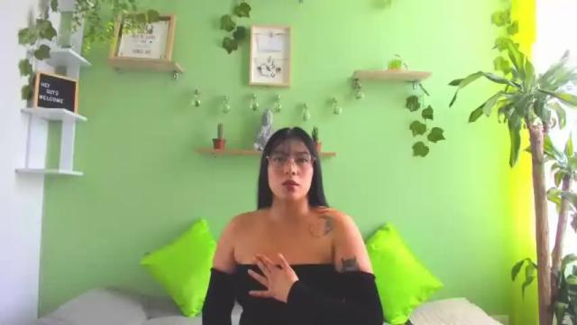 Image 2 of harper_7 Stream on Chaturbate on 14 months ago