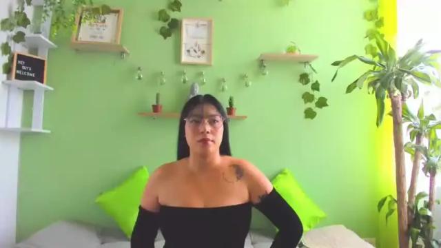 Image 3 of harper_7 Stream on Chaturbate on 14 months ago