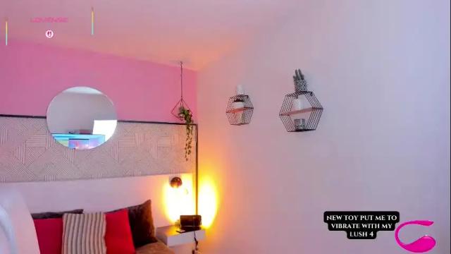 Image 11 of harper_woods Stream on Chaturbate on 1 month ago