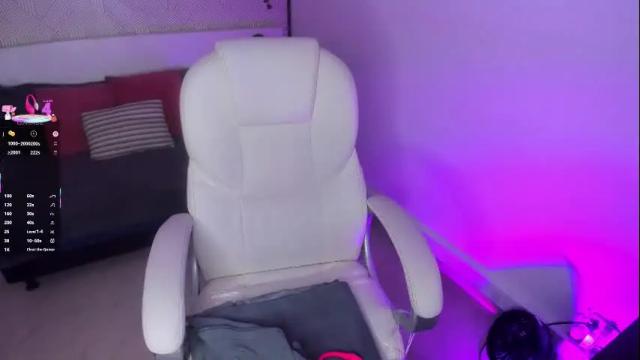 Image 7 of harper_woods Stream on Chaturbate on 1 day ago