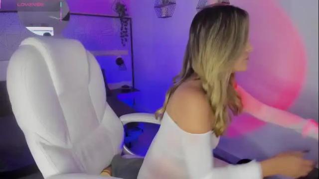 Thumbnail 3, harper_woods's Stream at Chaturbate, 1 month ago