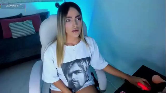 Thumbnail 1, harper_woods's Stream at Chaturbate, 1 month ago