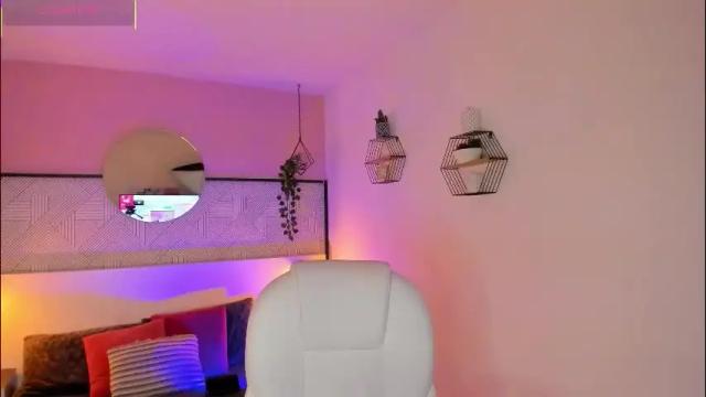 Image 6 of harper_woods Stream on Chaturbate on 24 days ago