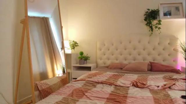 Image 12 of harpi_cruz Stream on Chaturbate on 14 days ago