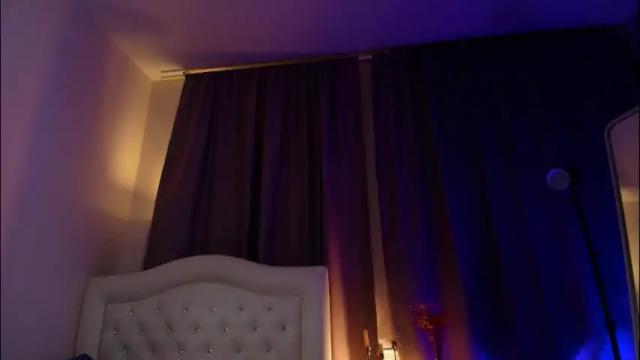 Image 4 of harpi_cruz Stream on Chaturbate on 1 month ago