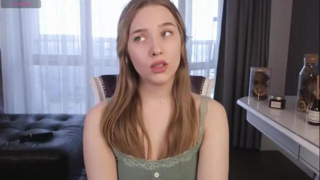 Thumbnail 1, harrieteasley's Stream at Chaturbate, 1 month ago