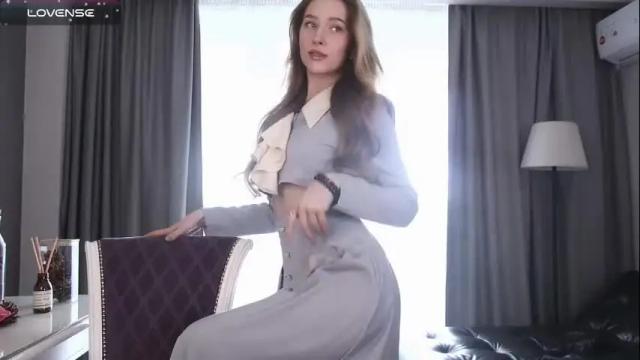 Image 4 of harrieteasley Stream on Chaturbate on 1 month ago