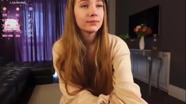Image 6 of harrieteasley Stream on Chaturbate on 14 days ago