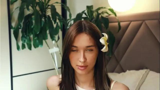 Image 7 of harriethudson Stream on Chaturbate on 2 months ago