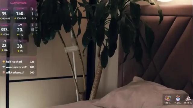 Thumbnail 2, harriethudson's Stream at Chaturbate, 2 months ago