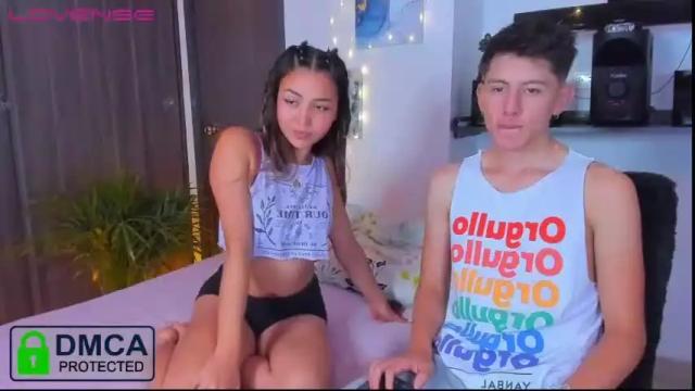 Image 10 of harry_and_violet_7w7 Stream on Chaturbate on 17 months ago