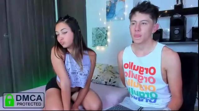 Image 2 of harry_and_violet_7w7 Stream on Chaturbate on 17 months ago