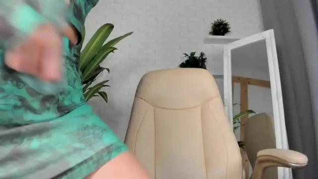 Image 8 of haruko_mikki Stream on Chaturbate on 26 months ago