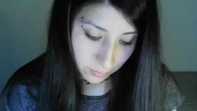 Image 3 of hasley_bbylee Stream on Chaturbate on 19 months ago