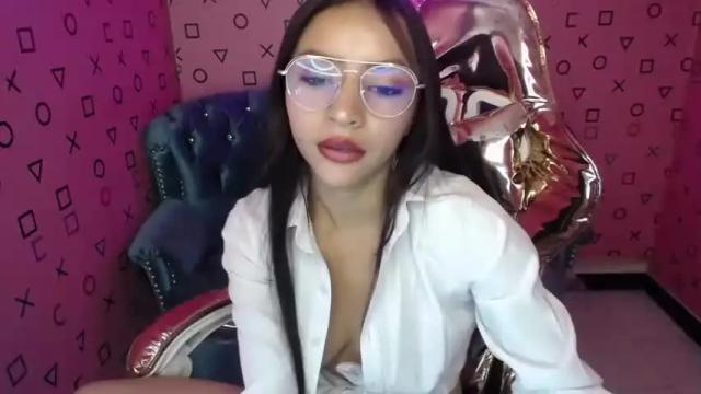 Image 7 of hassmin_blue_v Stream on Chaturbate on 22 months ago