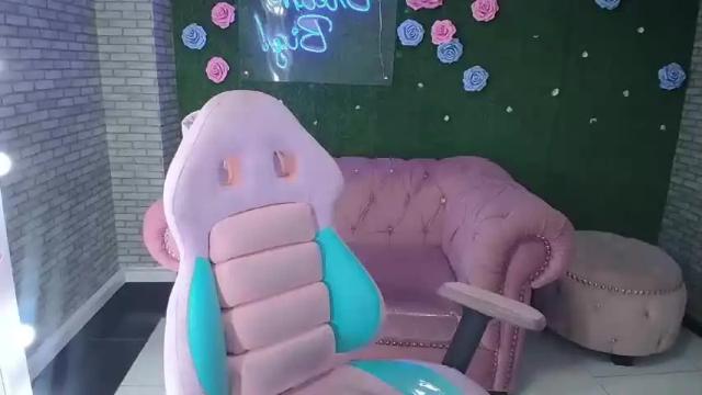 Image 10 of hassmin_blue_v Stream on Chaturbate on 21 months ago