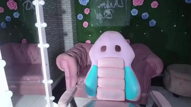 Image 6 of hassmin_blue_v Stream on Chaturbate on 20 months ago