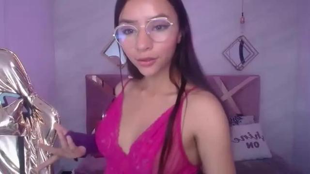 Image 12 of hassmin_blue_v Stream on Chaturbate on 20 months ago