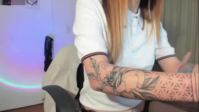 Thumbnail 1, hat_girl's Stream at Chaturbate, 27 days ago