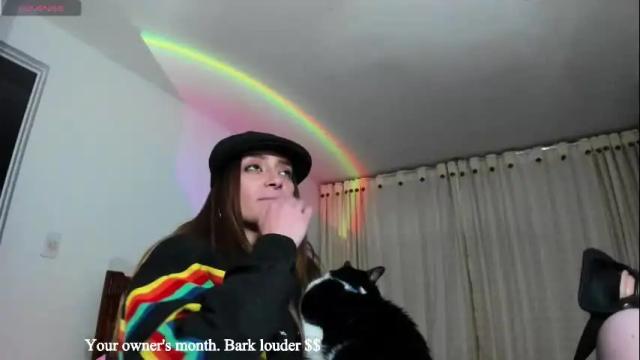 Image 4 of hat_girl Stream on Chaturbate on 4 months ago