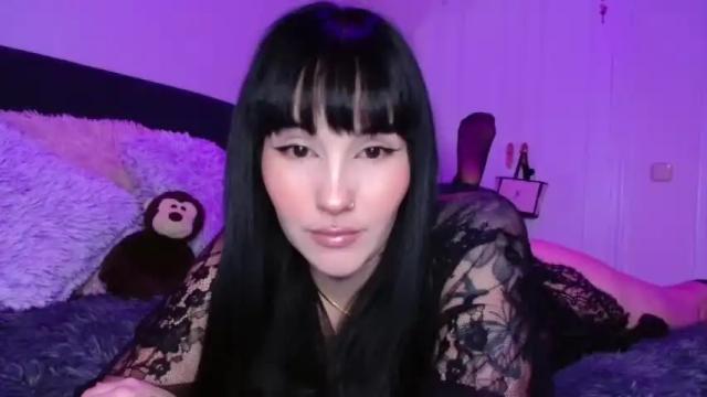 Image 7 of hatzukoi_miaow Stream on Chaturbate on 13 months ago
